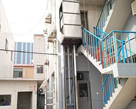 住宅液压电梯